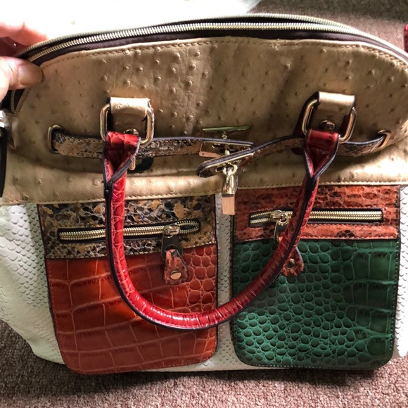 Bag - Picture 1 of 4